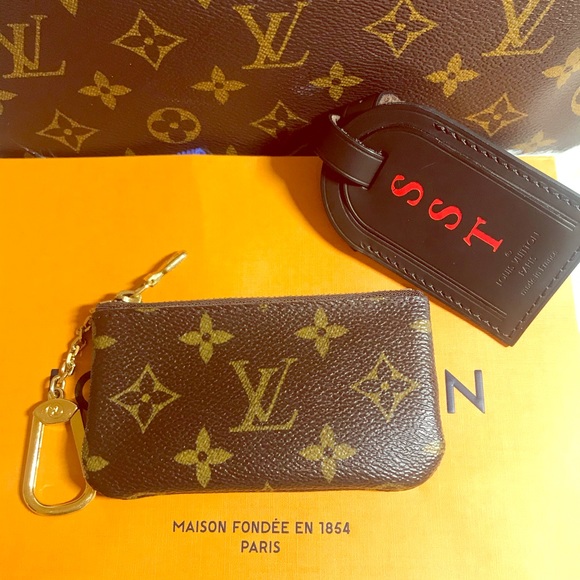 Louis Vuitton Handbags - ❣️SOLD on Merc❣️💯Authentic HTF Louis Vuitton Cles